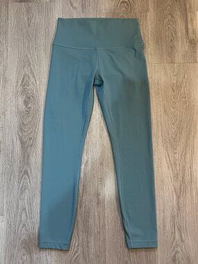 Lululemon Green High Waisted Leggings Size 6 NEW